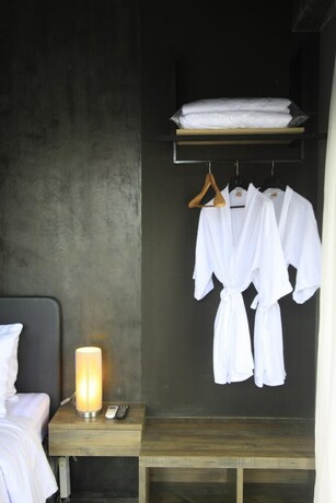 Imagen general del Hotel The Nichehome - A Lovely Waterside Living. Foto 19