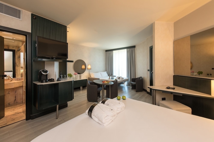 Imagen de la habitación del Hotel The Nicolaus. Foto 6