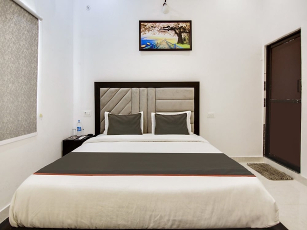 Imagen de la habitación del Hotel The Nines and Restro. Foto 12