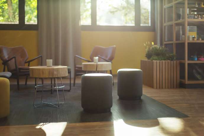 Imagen de los interiores del Hotel The Niu Dwarf. Foto 19