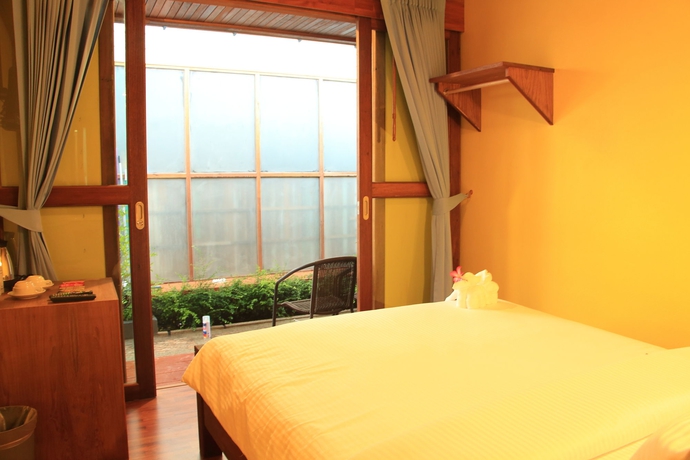 Imagen de la habitación del Hotel The Noi Guesthouse Koh Lipe. Foto 8