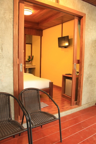 Imagen de la habitación del Hotel The Noi Guesthouse Koh Lipe. Foto 9