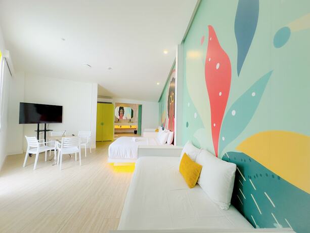 Imagen general del Hotel The Nomadic Design Hostel. Foto 2