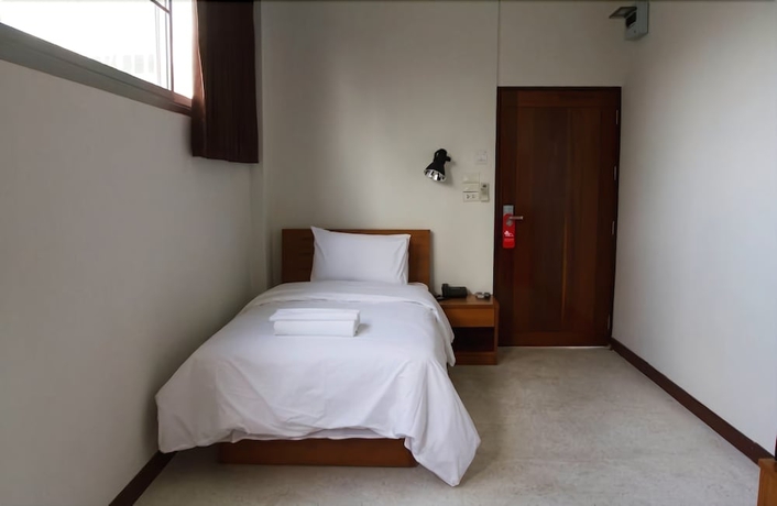 Imagen de la habitación del Hotel The Nook, Bangkok. Foto 2