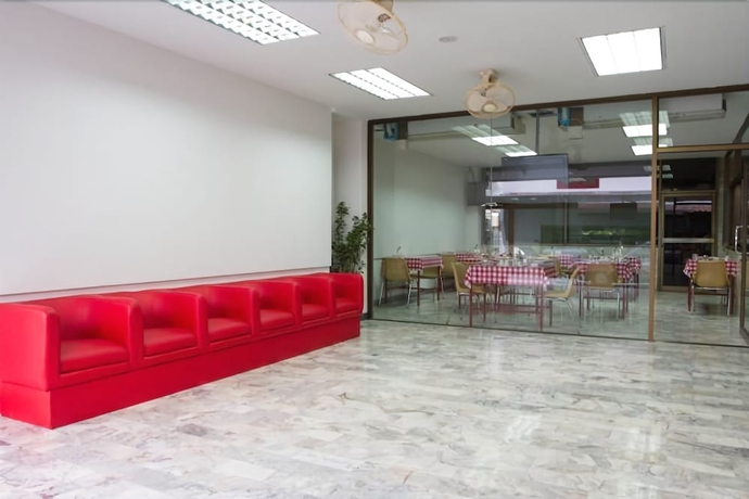 Imagen de los interiores del Hotel The Nook, Bangkok. Foto 19