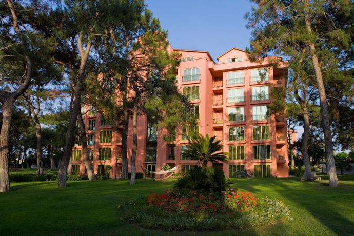 Imagen de los exteriores del Hotel The Norm Oriental Kemer. Foto 11