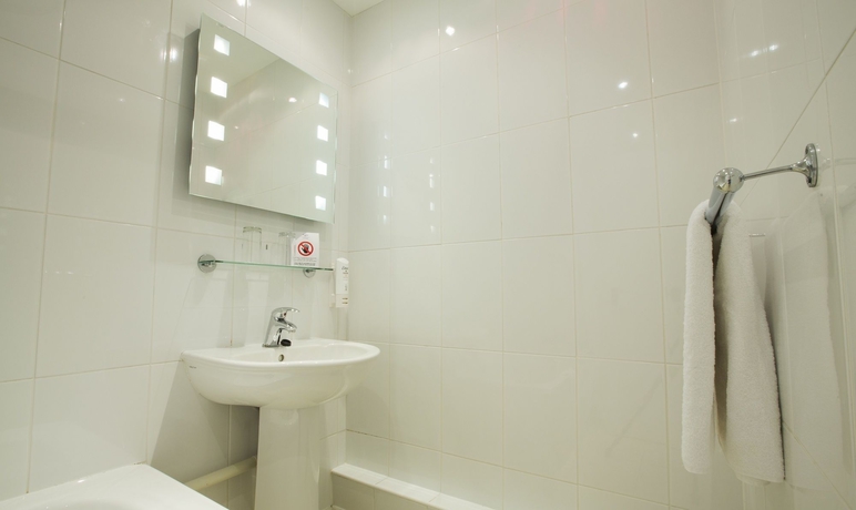 Imagen de la habitación del Hotel The Normandy, Renfrew . Foto 7