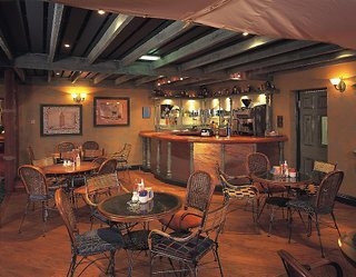 Imagen del bar/restaurante del Hotel The North Euston Hotel. Foto 3