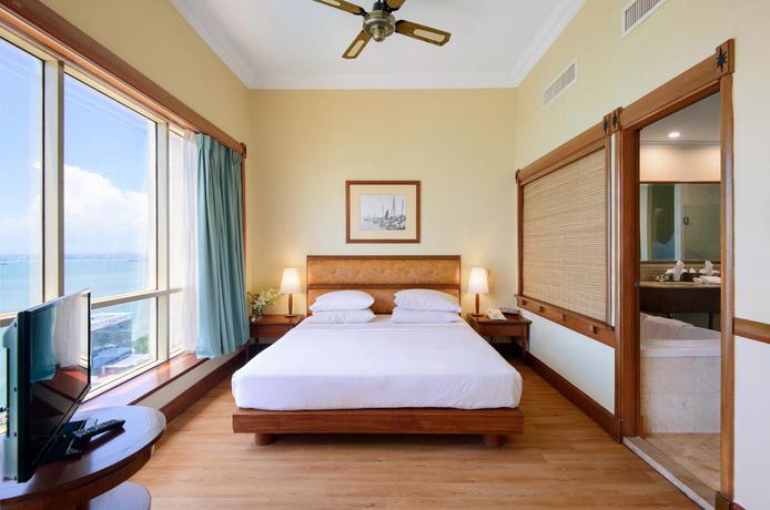 Imagen de la habitación del Hotel The Northam All Suite Penang. Foto 5