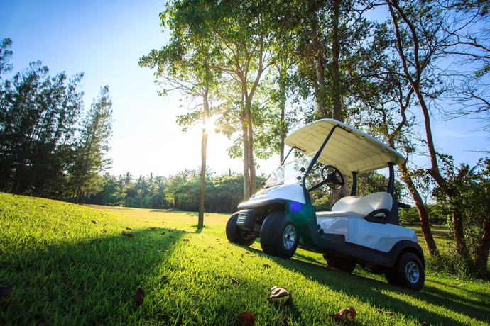 Imagen de los exteriores del Hotel The Nouveau Chumphon Beach Resort And Golf. Foto 10