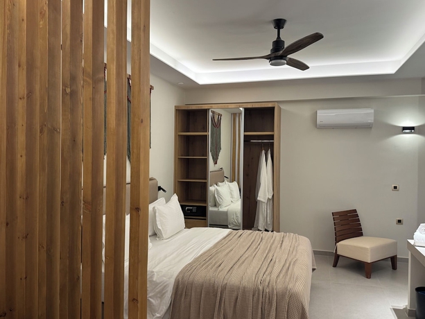 Imagen de la habitación del Hotel The Noverian Antama Organic Beach Resort Chania. Foto 6