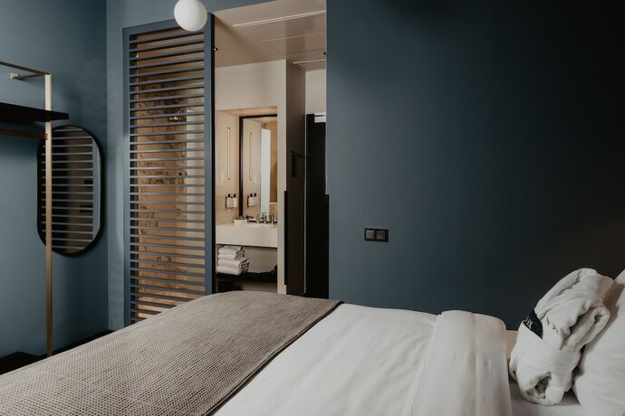 Imagen de la habitación del Hotel The Nox Utrecht. Foto 13