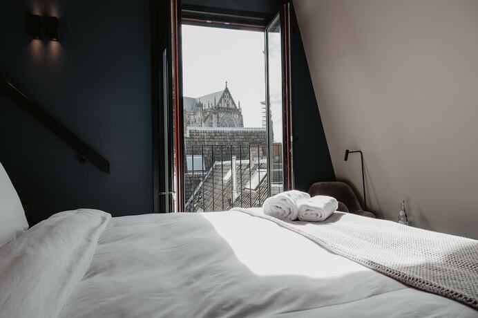 Imagen de la habitación del Hotel The Nox Utrecht. Foto 15