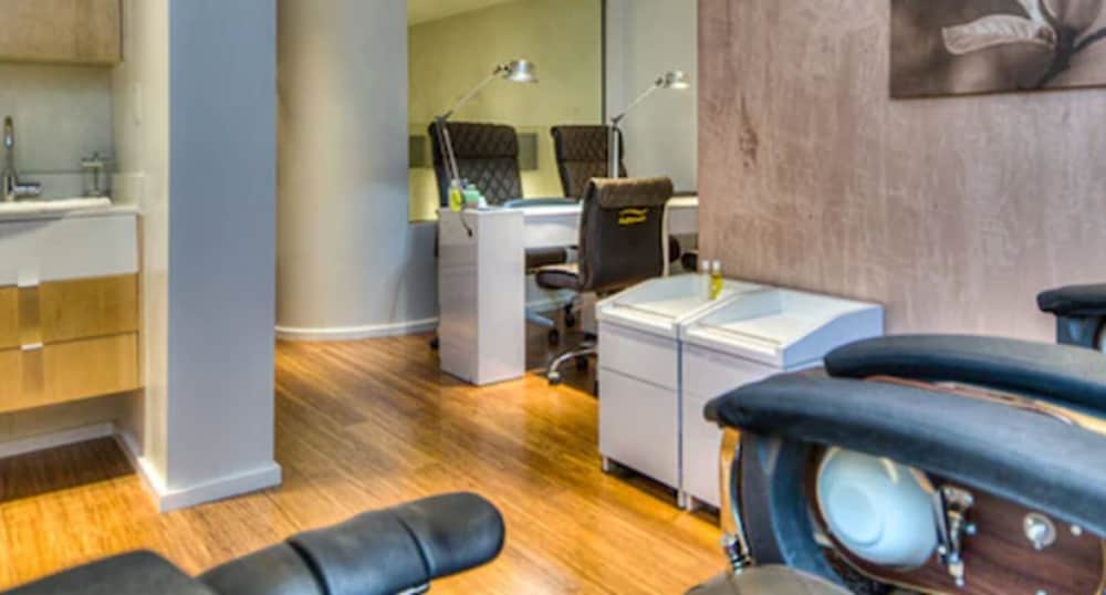 Imagen de la piscina del Hotel The O Hotel, Trademark Collection by Wyndham. Foto 19