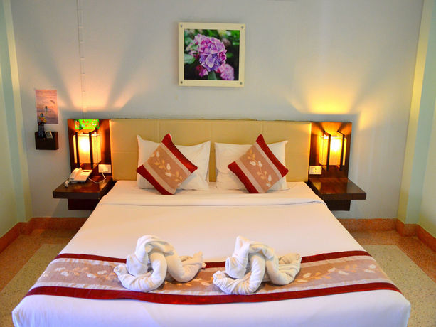 Imagen de los exteriores del Hotel The O Valley. Foto 15