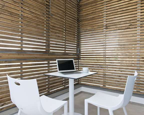 Imagen de la habitación del Hotel The OAK Keramoti. Foto 4