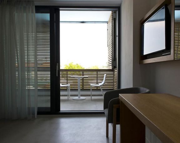 Imagen de la habitación del Hotel The OAK Keramoti. Foto 6