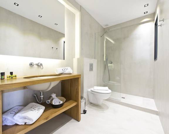 Imagen de la habitación del Hotel The OAK Keramoti. Foto 9