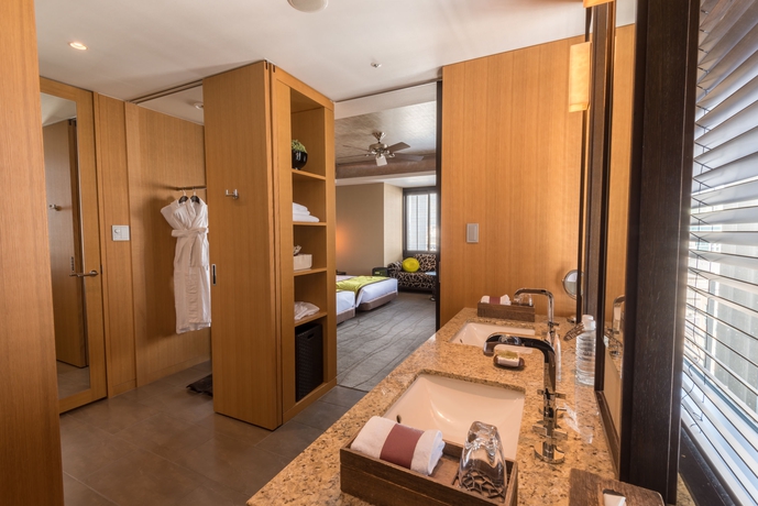 Imagen de la habitación del Hotel The ORIENT. Foto 8