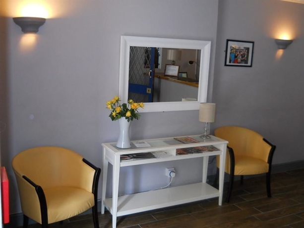 Imagen de los interiores del Hotel The Oakland. Foto 18