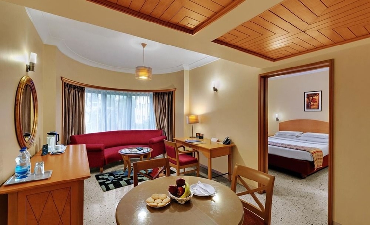 Imagen de la habitación del Hotel The Oakwood. Foto 2