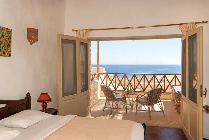 Imagen general del Hotel The Oasis Dive Resort. Foto 7