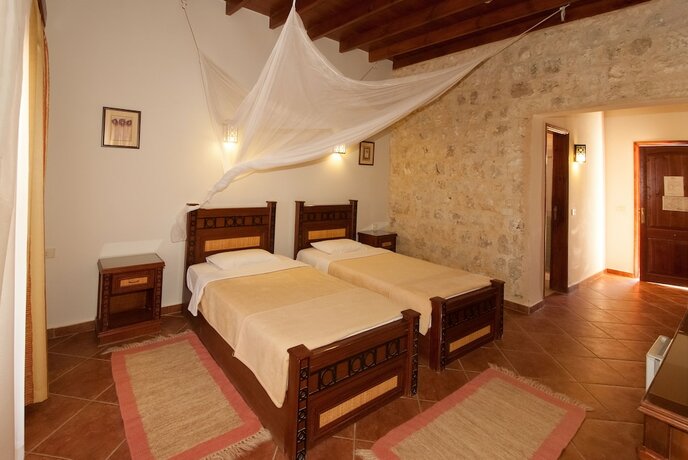 Imagen general del Hotel The Oasis Dive Resort. Foto 12