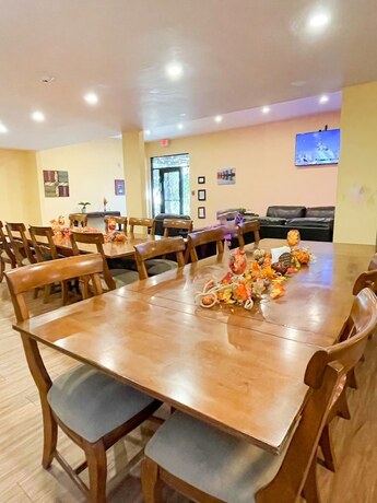 Imagen general del Hotel The Oasis Extended Stay. Foto 3