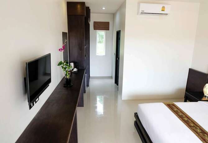 Imagen general del Hotel The Oasis Khaolak Resort. Foto 2