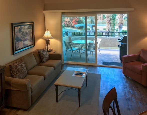 Imagen de la habitación del Hotel The Oasis Resort, Palm Springs. Foto 10