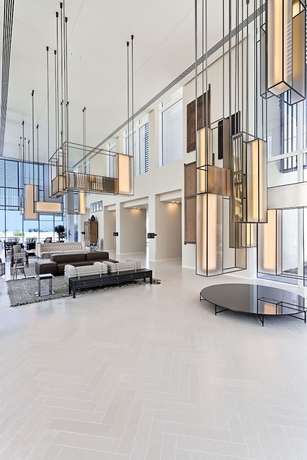 Imagen de los interiores del Hotel The Oberoi Beach Resort, Al Zorah. Foto 17