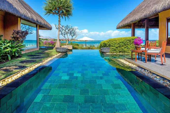 Imagen de los exteriores del Hotel The Oberoi Beach Resort, Mauritius. Foto 9