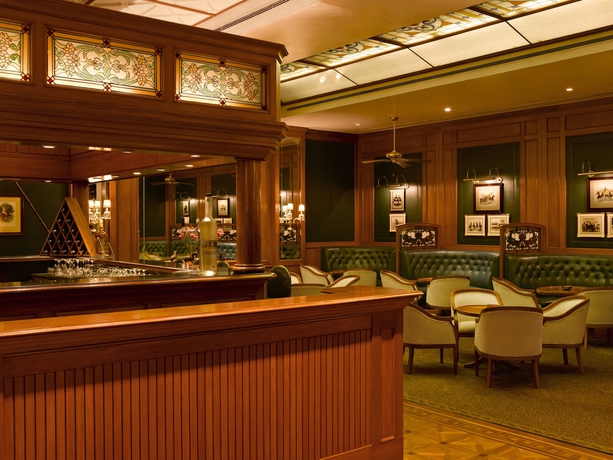Imagen del bar/restaurante del Hotel The Oberoi, Bengaluru. Foto 2