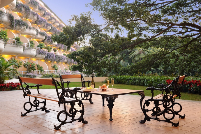 Imagen de los exteriores del Hotel The Oberoi, Bengaluru. Foto 9