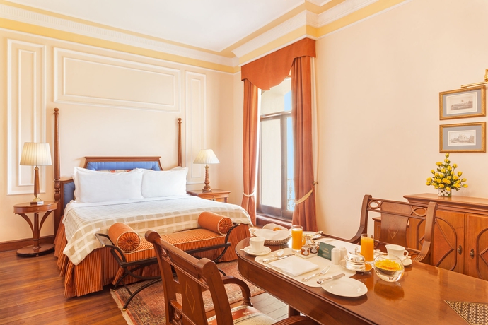 Imagen de la habitación del Hotel The Oberoi Grand, Kolkata. Foto 7