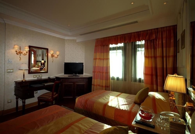 Imagen de la habitación del Hotel The Oberoi, Madina. Foto 7