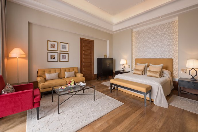 Imagen de la habitación del Hotel The Oberoi Marrakech. Foto 2