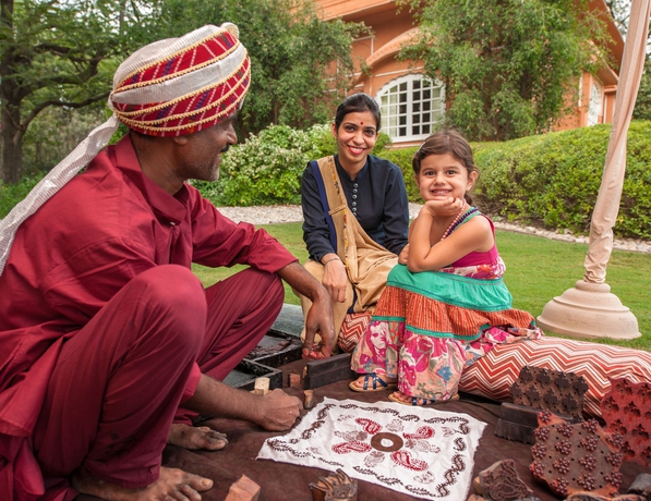 Imagen de los exteriores del Hotel The Oberoi Rajvilas. Foto 14