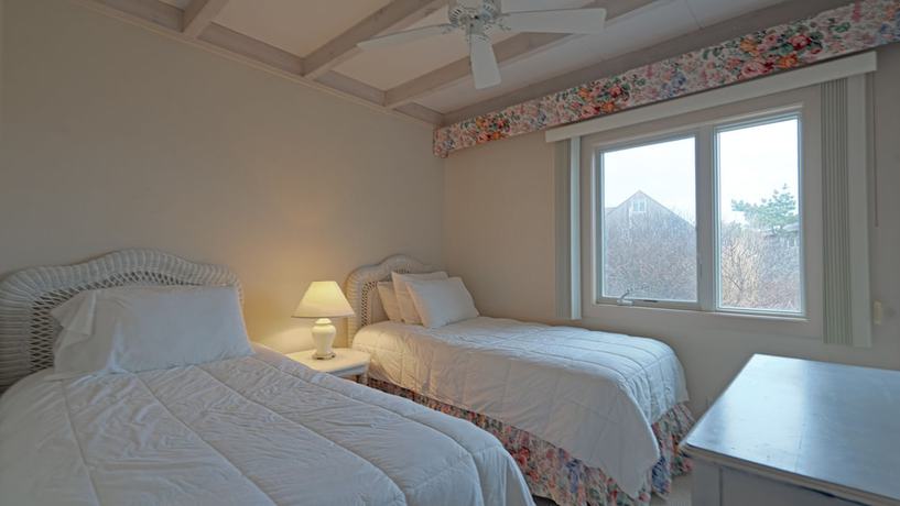 Imagen de la habitación del Hotel The Ocean Colony Beach And Tennis Club. Foto 9