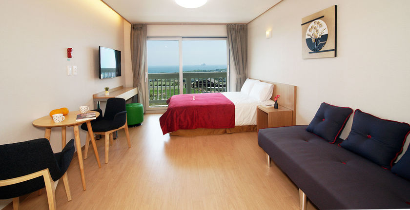 Imagen de la habitación del Hotel The Ocean Hill. Foto 3