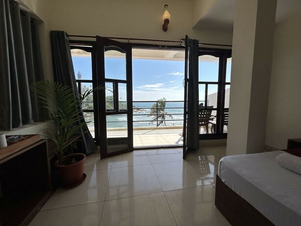 Imagen general del Hotel The Ocean Park Beach Resort. Foto 9