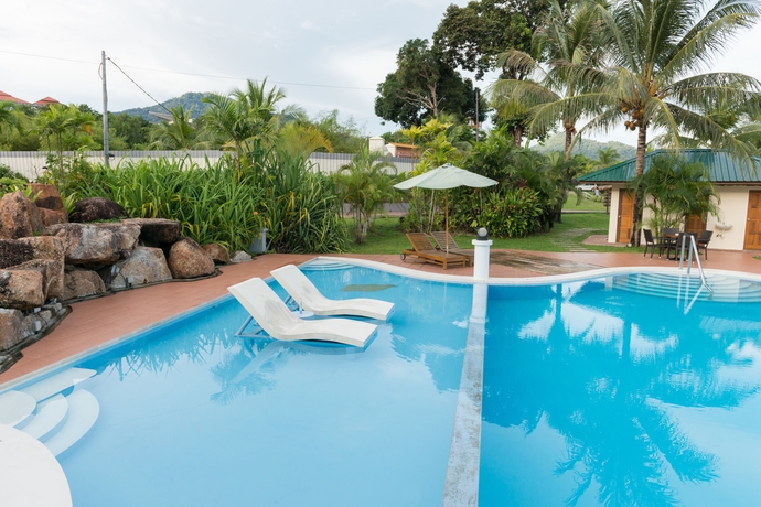 Imagen de la piscina del Hotel The Ocean Residence Langkawi. Foto 3