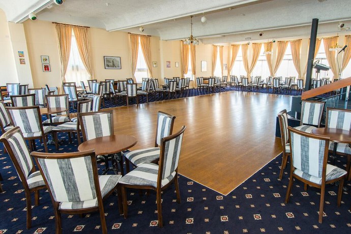 Imagen del bar/restaurante del Hotel The Ocean View. Foto 5