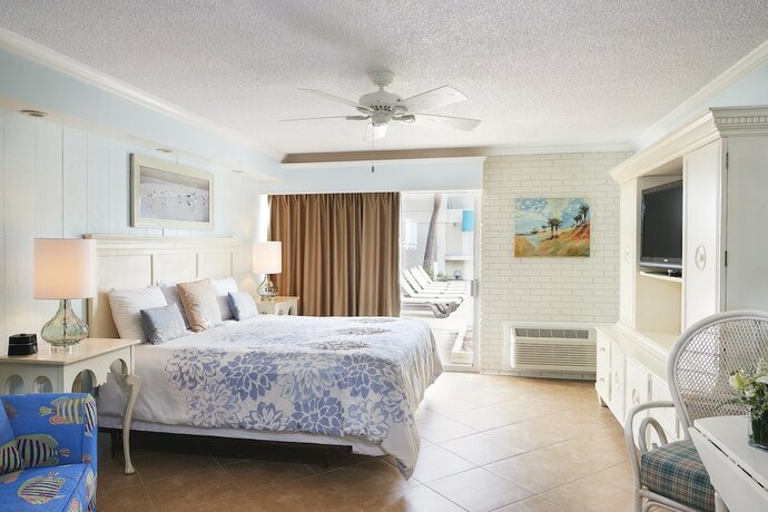 Imagen de la habitación del Hotel The Oceanfront Litchfield Inn. Foto 19