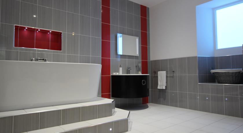 Imagen general del Hotel The Oceanic. Foto 7
