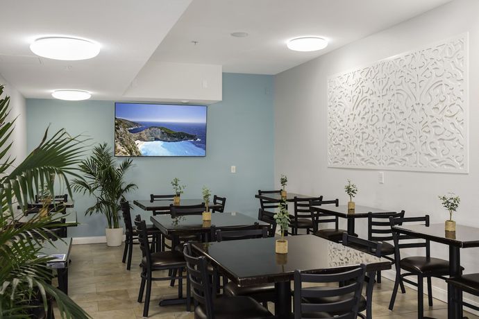 Imagen de los interiores del Hotel The Oceanside. Foto 18