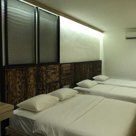 Imagen de la habitación del Hotel The Oikos. Foto 6