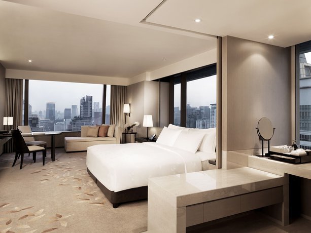 Imagen de la habitación del Hotel The Okura Prestige Bangkok. Foto 2