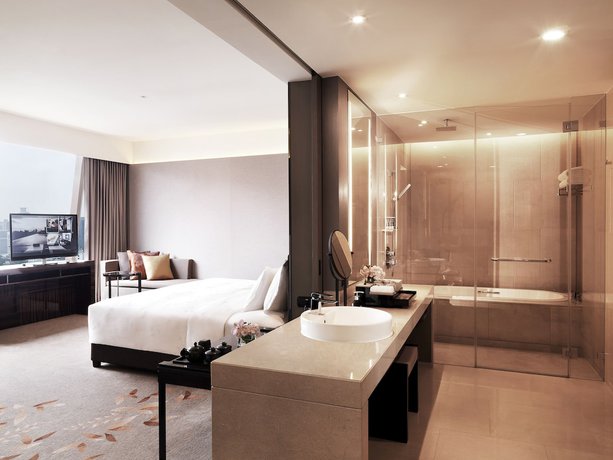 Imagen de la habitación del Hotel The Okura Prestige Bangkok. Foto 7