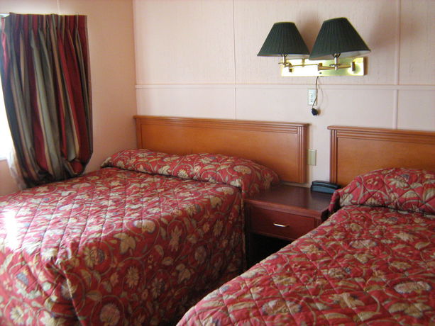 Imagen de la habitación del Hotel The Ol' Frontier. Foto 11